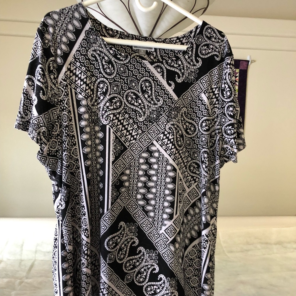 Women’s dress shirt